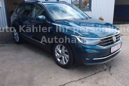 VW Tiguan 113.000 km 25.950 &euro; Stapel 25879