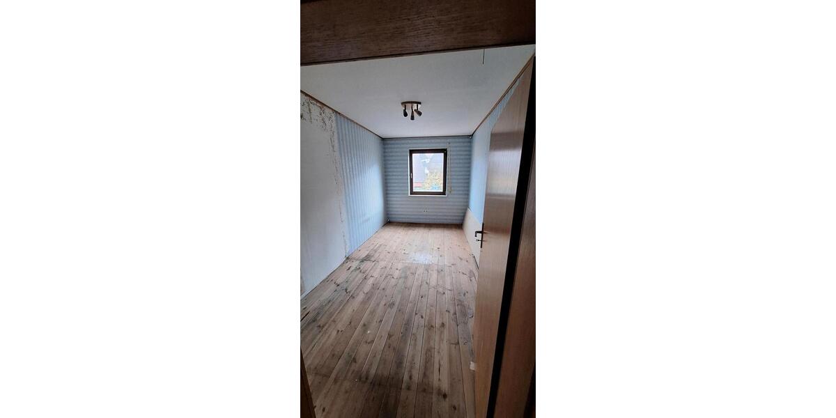 Einfamilienhaus Pottenstein - 4.5 Zimmer, 146 m&sup2;, 115.000&euro; | Angebot:26367830