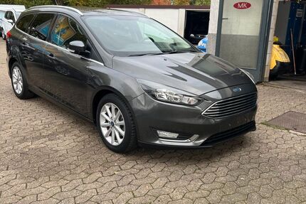 Ford Focus 117.000 km 8.480 € Essen 45141