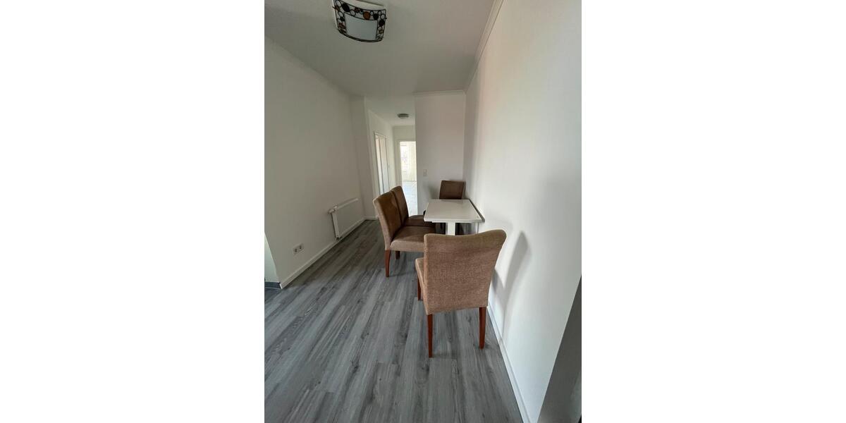 Etagenwohnung Meldorf - 3 Zimmer, 97 m&sup2;, 1.100&euro; | Angebot:25328443