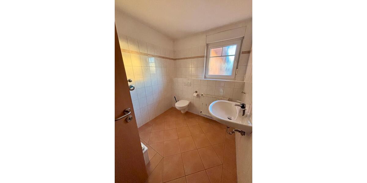 *Anfrage Stop!!!! * 3,5-Zimmer-Wohnung mit Süd-Balkon in Wanna 3.5 zimmer