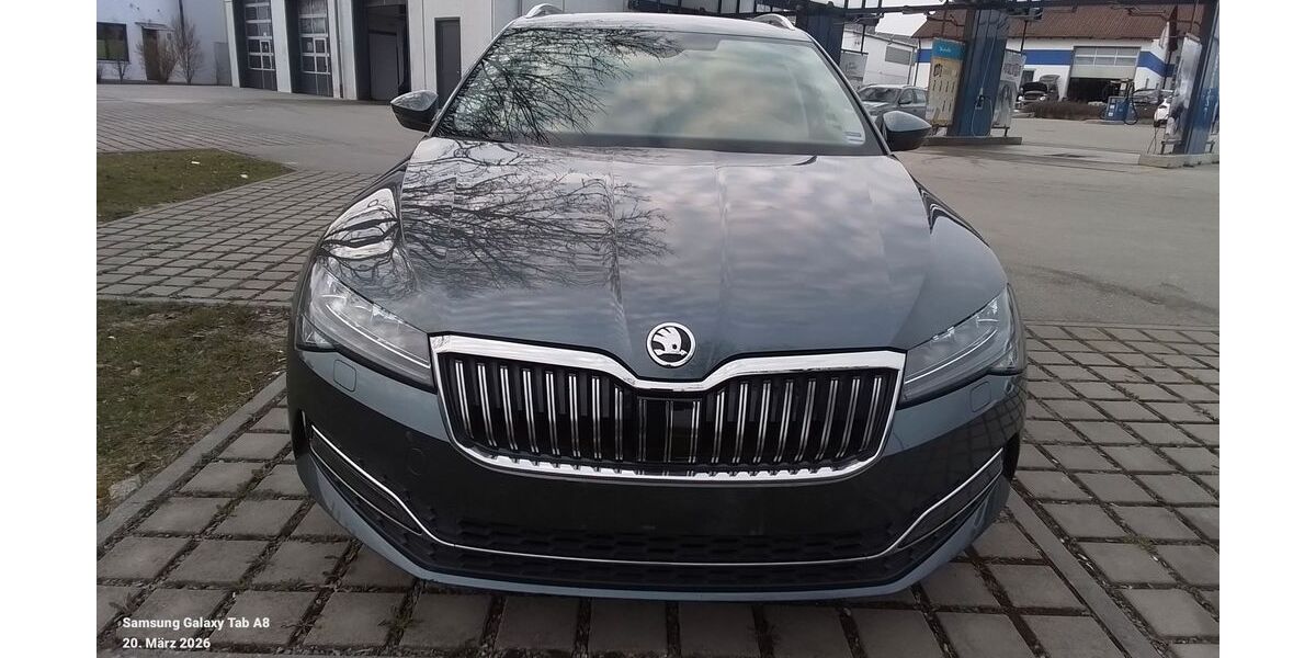 Skoda Superb 166.500 km 16.898 &euro; Hemau 93155