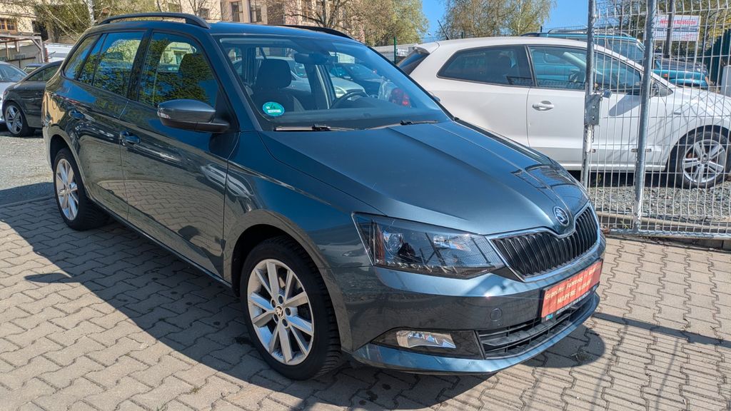 Skoda Fabia 97.737 km 11.888 &euro; Chemnitz 09120