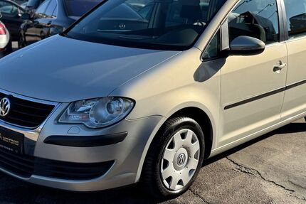 VW Touran 156.075 km 6.400 &euro; Mannheim 68169