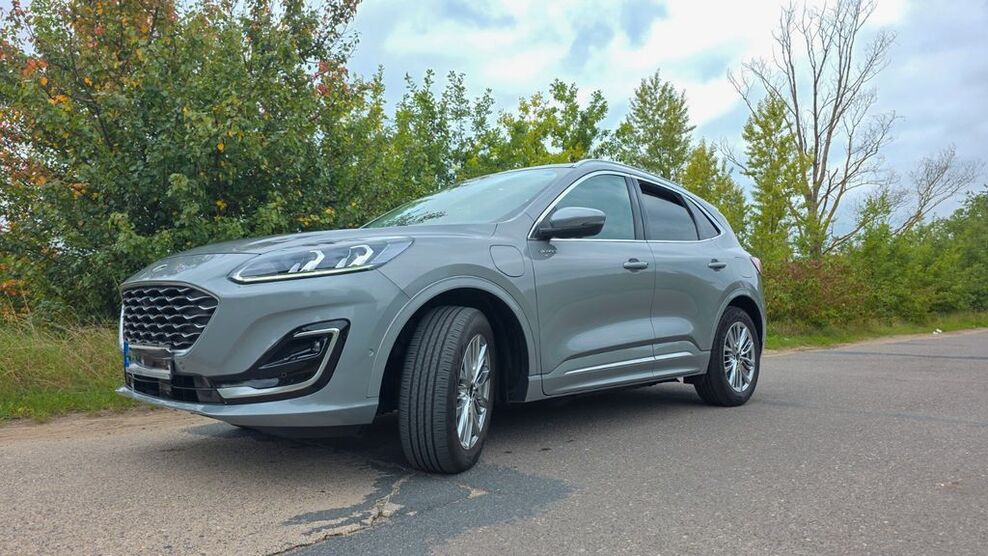 Ford Kuga 57.000 km 25.400 € Schönefeld 12529