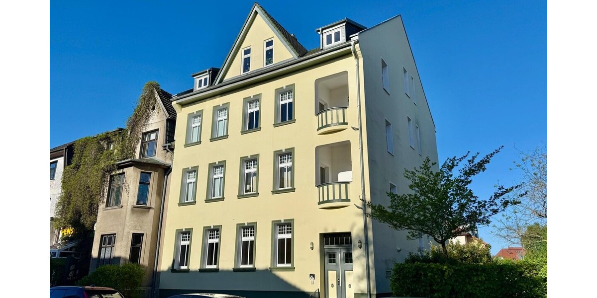 HORN IMMOBILIEN++ Neubrandenburg, charmante 3-Raum ETW im EG mit großer Terrasse, EBK und großem Bad - Erdgeschoßwohnung Neubrandenburg | Angebot:26780002