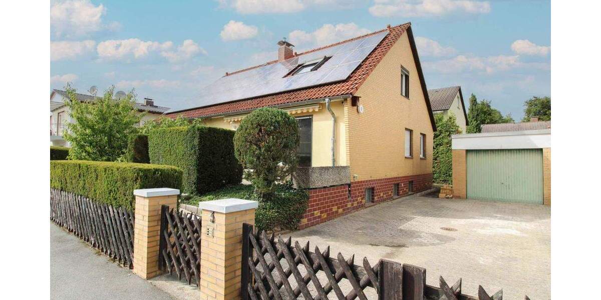 Großzügiges Einfamilienhaus mit Garten, Einliegerbereich und viel Platz für die Familie 7 zimmer