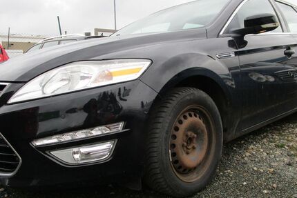 Ford Mondeo 195.249 km 5.555 &euro; Saalfeld 07318