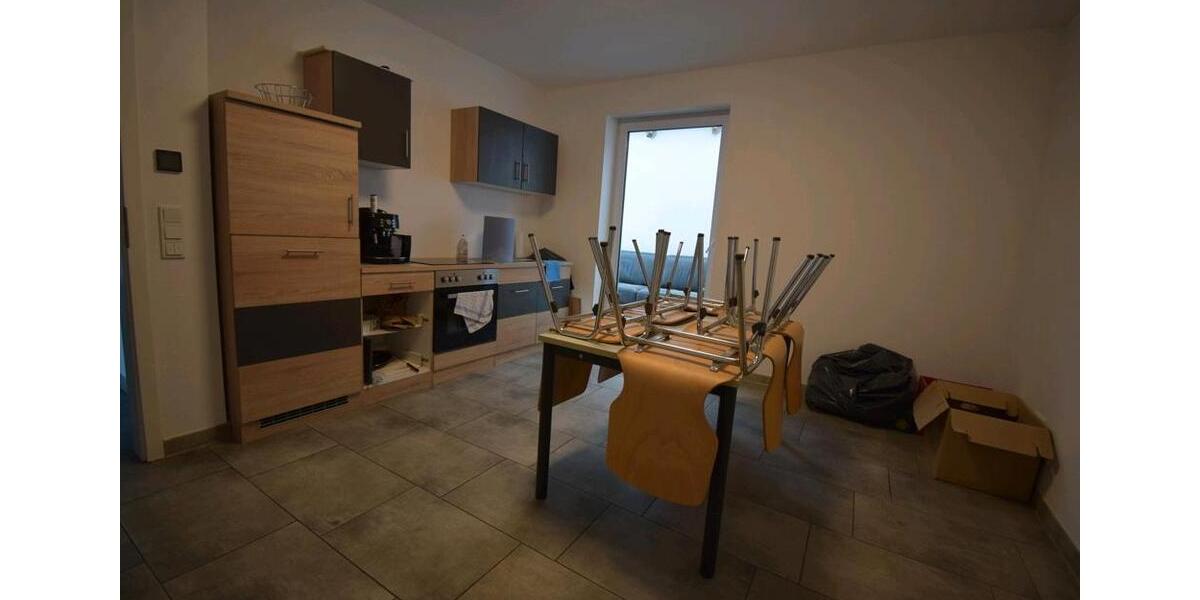 Gewerbehalle mit Bürofläche zu vermieten zimmer