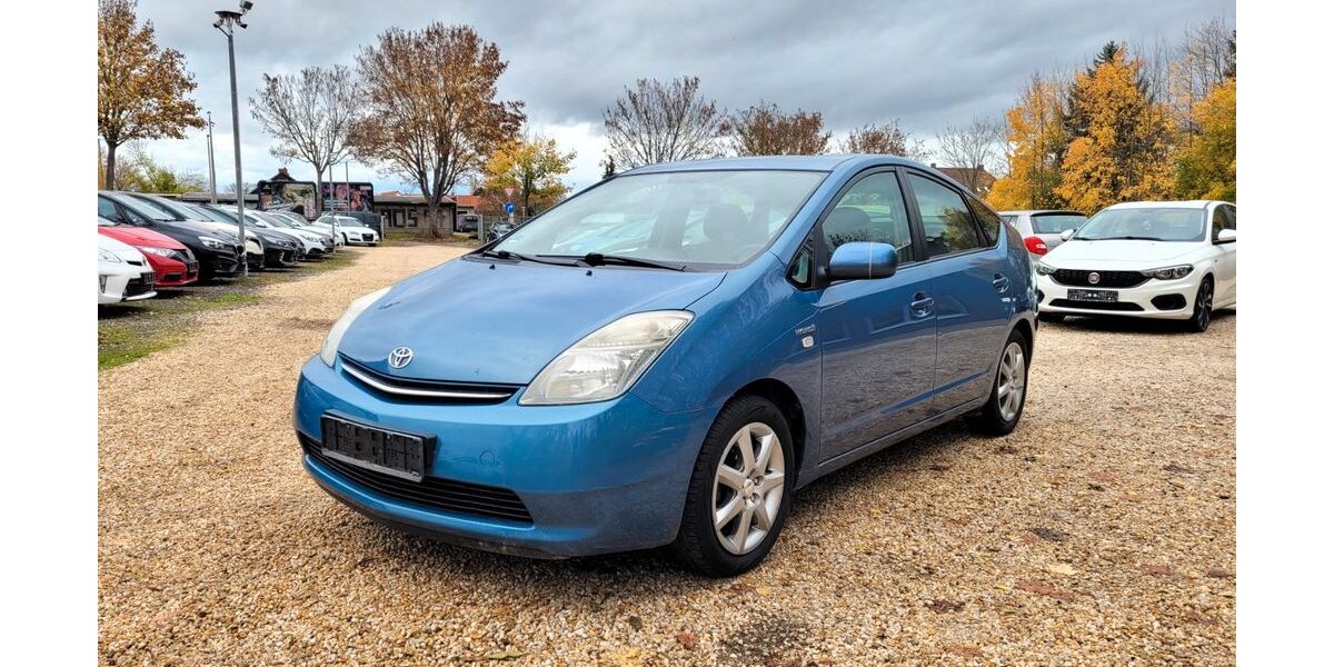Toyota Prius 234.325 km 6.480 &euro; Zwickau 08056