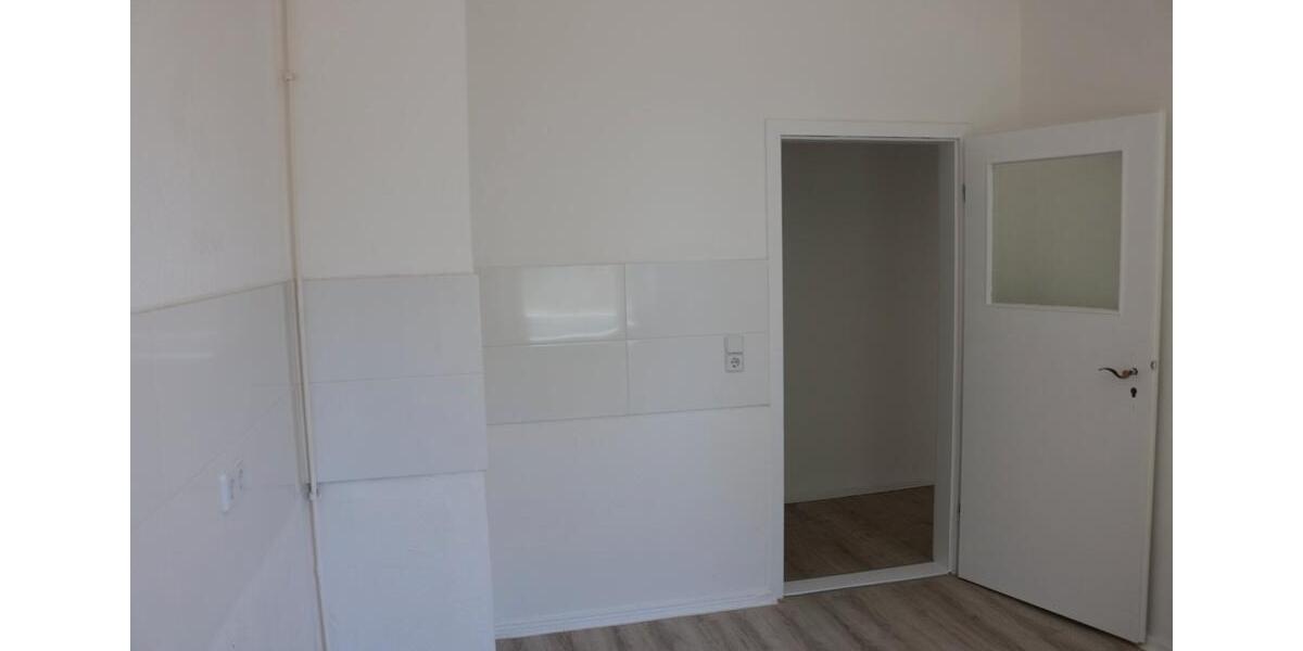 Etagenwohnung Müncheberg - 4 Zimmer, 78 m&sup2;, 706&euro; | Angebot:26665016