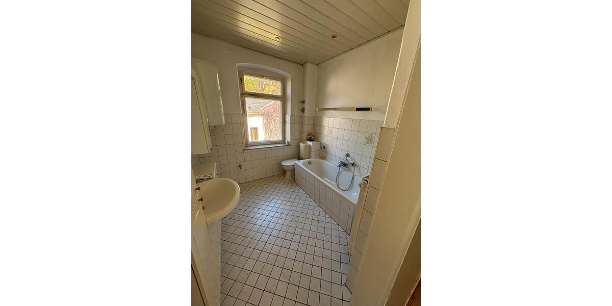 Etagenwohnung Sebnitz - 2 Zimmer, 57 m&sup2;, 370&euro; | Angebot:26399543