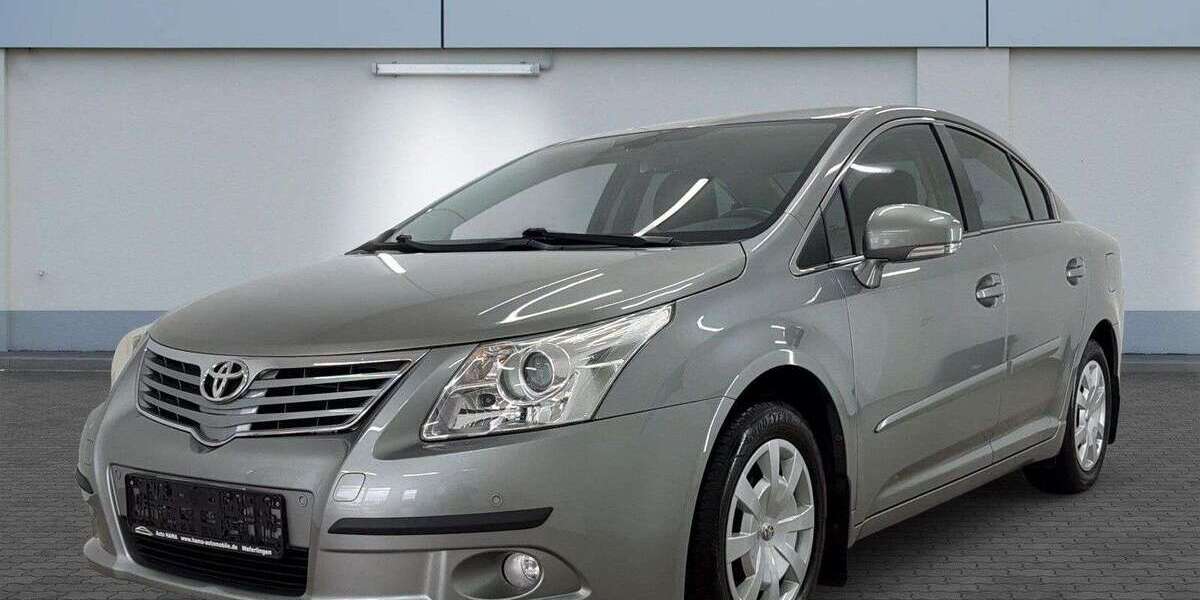 Toyota Avensis 79.990 km 10.990 &euro; Oebisfelde-Weferlingen 39356