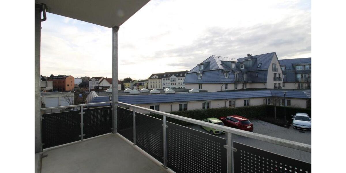 Etagenwohnung Werdau - 2 Zimmer, 50 m&sup2;, 370&euro; | Angebot:26618994