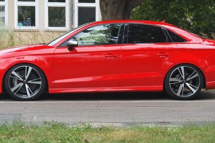 Audi RS3 126.000 km 54.900 &euro; Muldestausee 06774