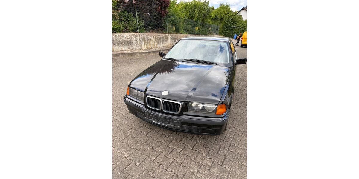 BMW 316 88.925 km 4.000 &euro; Bermersheim vor der Höhe 55234