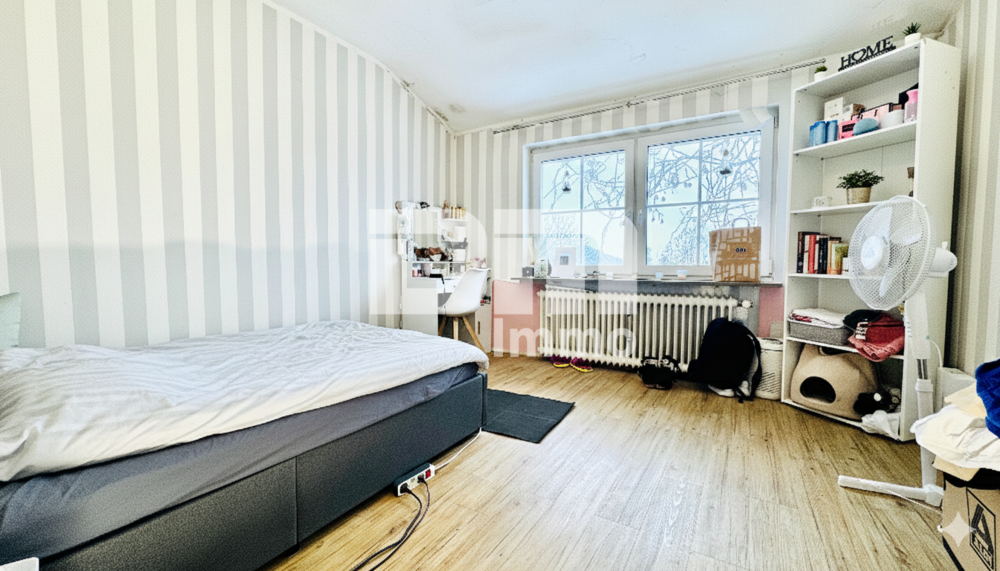 Umfangreich saniertes EFH inkl. PV-Anlage, Terrasse, Wintergarten und Garage - Einfamilienhaus Ahnatal | Angebot:26931867