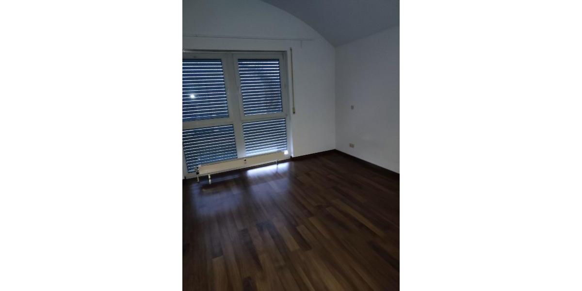 Dachgeschoßwohnung Radeburg - 2 Zimmer, 58 m&sup2;, 493&euro; | Angebot:25349253