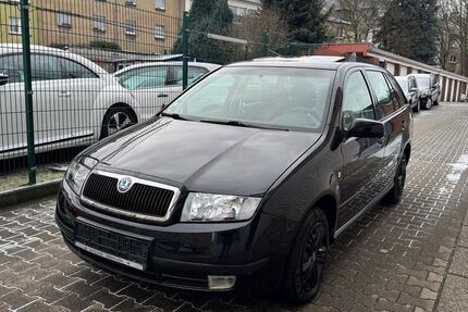 Skoda Fabia 161.000 km 3.000 &euro; Essen 45143