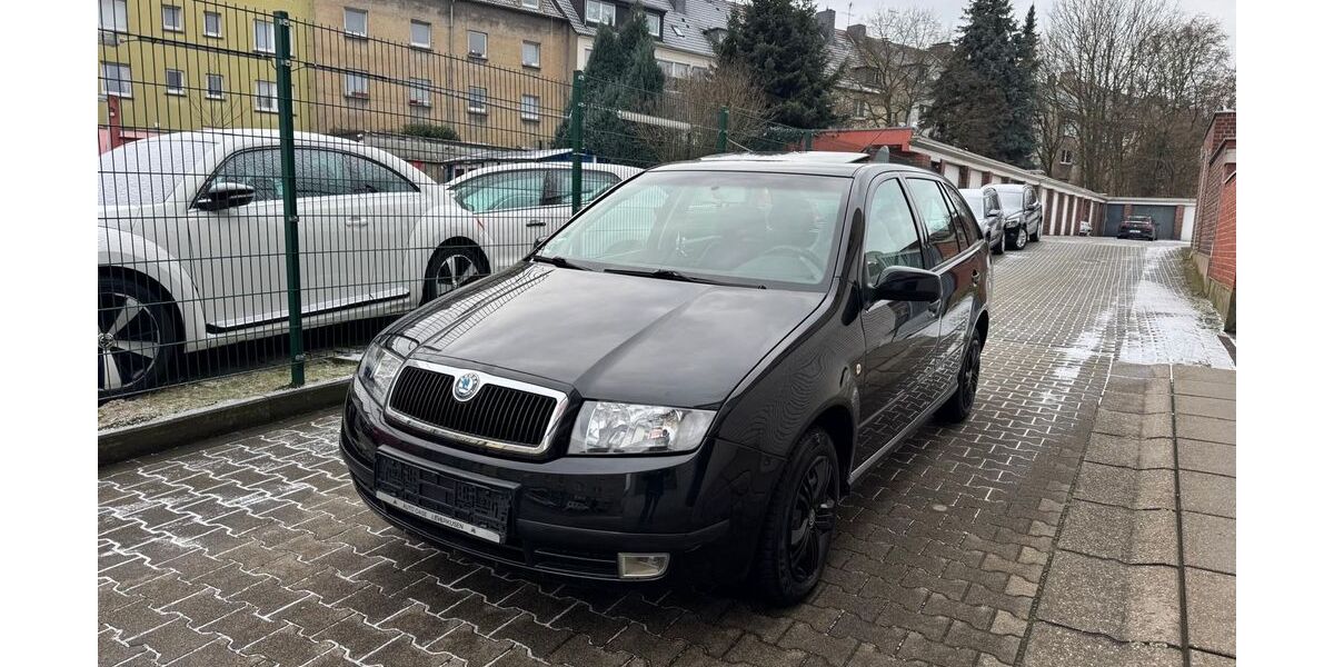 Skoda Fabia 161.000 km 3.000 &euro; Essen 45143