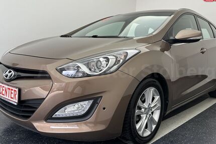 Hyundai i30 77.000 km 10.900 &euro; Stolberg 52222