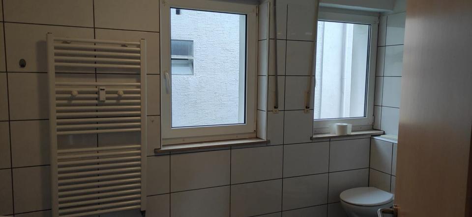 Erdgeschoßwohnung Beverungen - 3 Zimmer, 78 m&sup2;, 400&euro; | Angebot:26223515