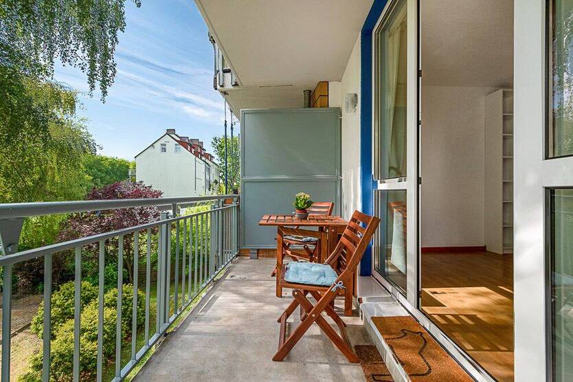 Eine sichere Entscheidung. Moderne Eigentumswohnung, sehr gute Lage, Balkon, Einbauküche.