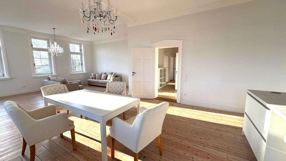 Etagenwohnung Gelnhausen - 4 Zimmer, 161 m&sup2;, 2.576&euro; | Angebot:26350765