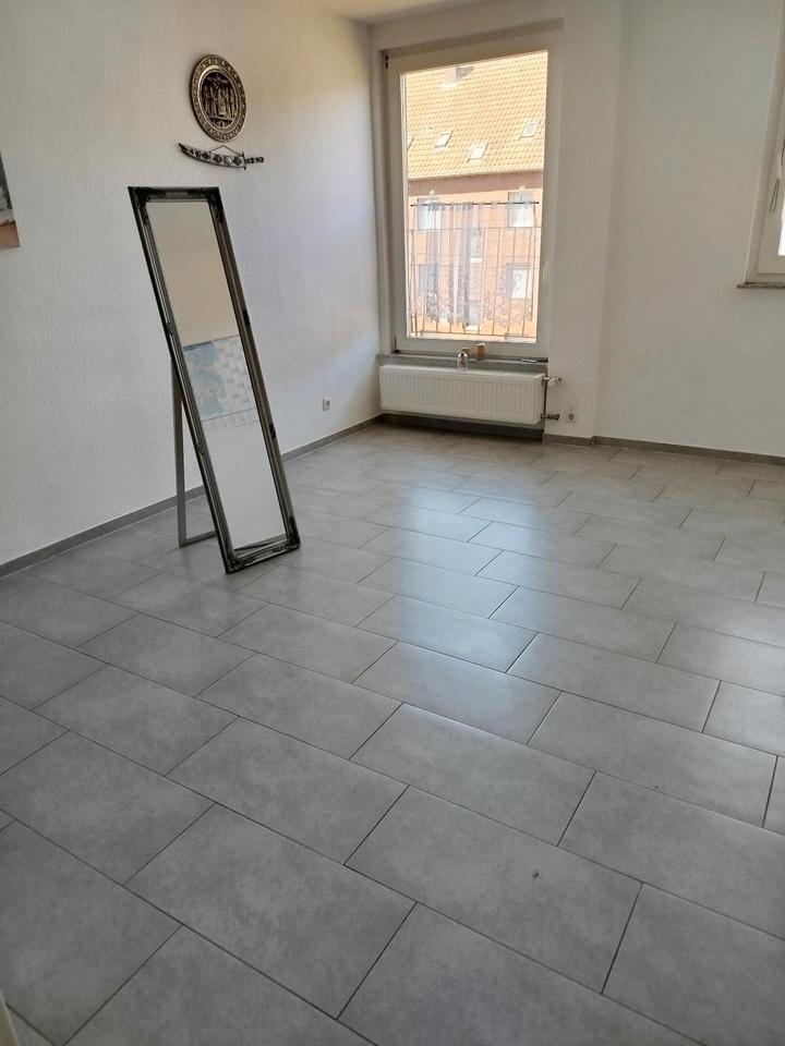 drei Zimmer Wohnung zum verkaufen