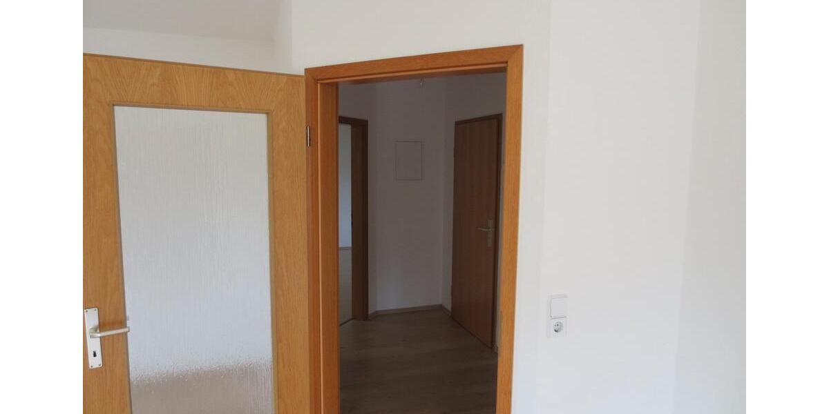 Erdgeschoßwohnung Freiberg - 2 Zimmer, 61 m&sup2;, 460&euro; | Angebot:26405218