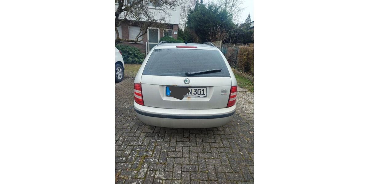 Skoda Fabia 208.000 km 600 &euro; Horn-Bad Meinberg 32805