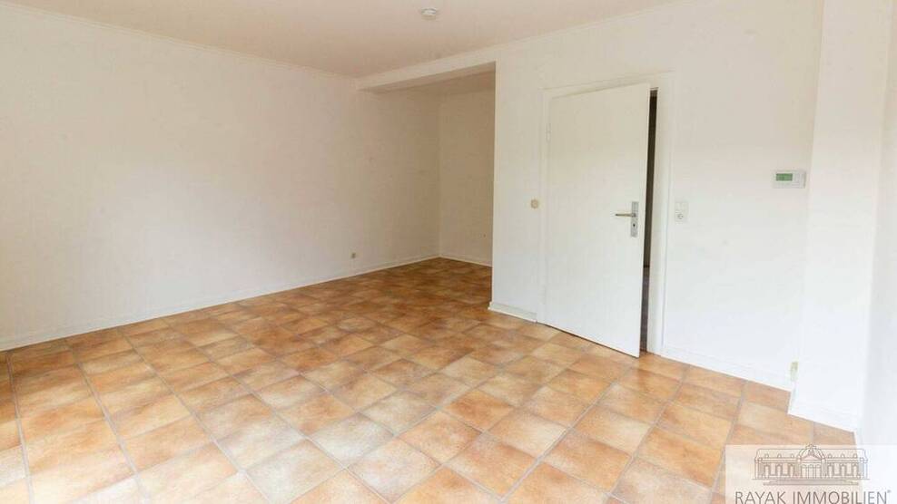 Harmonisches Wohnen: Gepflegtes Reihenmittelhaus mit komfortablen Garten in ruhiger Lage