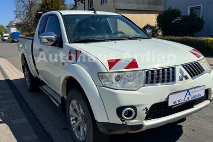Mitsubishi L200 370.000 km 6.200 &euro; Kirchberg 55481