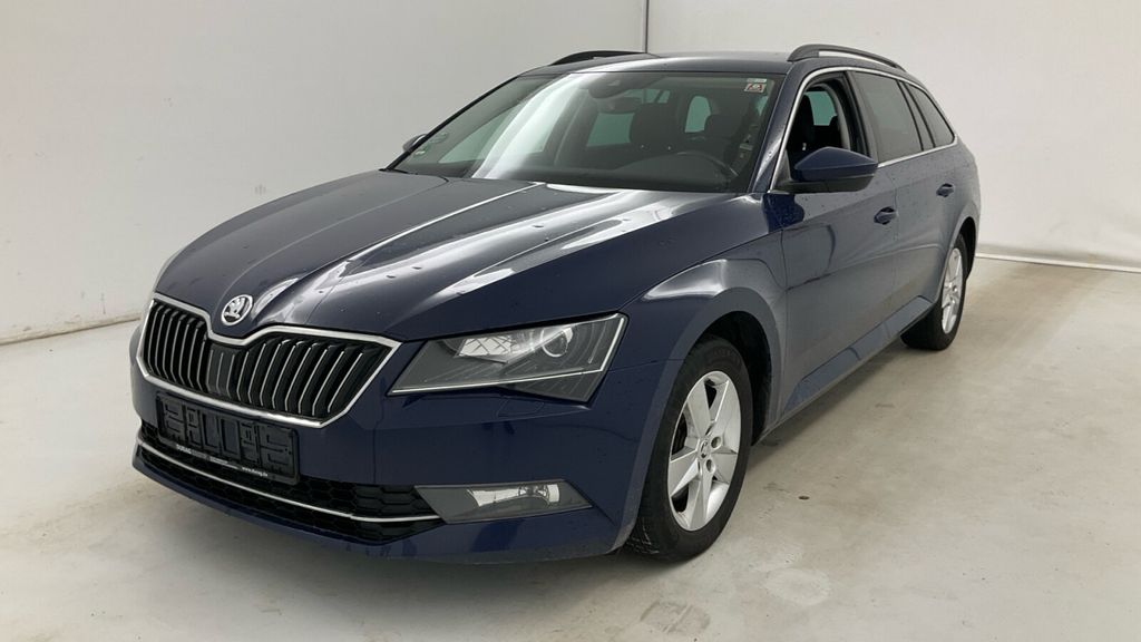 Skoda Superb 192.704 km 10.639 &euro; Eschborn 65760