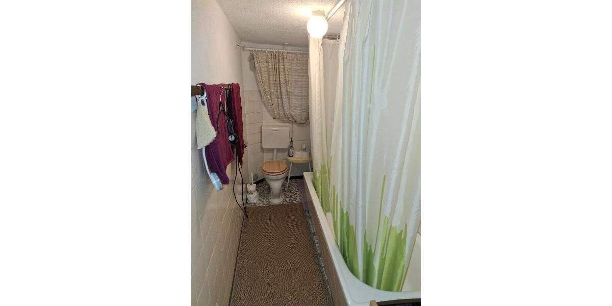 Mehrfamilienhaus, Wohnhaus Bodenmais - 8 Zimmer, 208 m&sup2;, 129.000&euro; | Angebot:25690529
