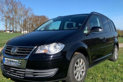 VW Touran 187.042 km 2.500 &euro; Dingelstädt 37351