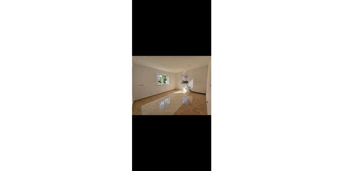 Maisonettenwohnung Bruchköbel - 5 Zimmer, 135 m&sup2;, 1.450&euro; | Angebot:24904862