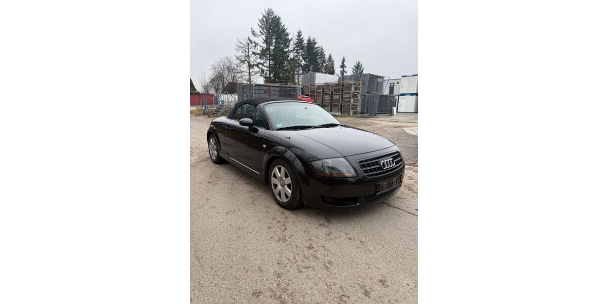 Audi TT 256.000 km 2.399 &euro; München 80336