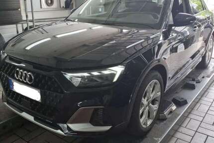 Audi A1 13.664 km 24.960 &euro; München 80686