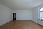 Stilvolle 3-Zimmer-AltbauWohnung mit Einbauküche und modernem Komfort