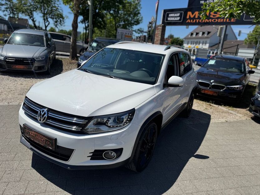 VW Tiguan 120.570 km 13.950 € München 81243