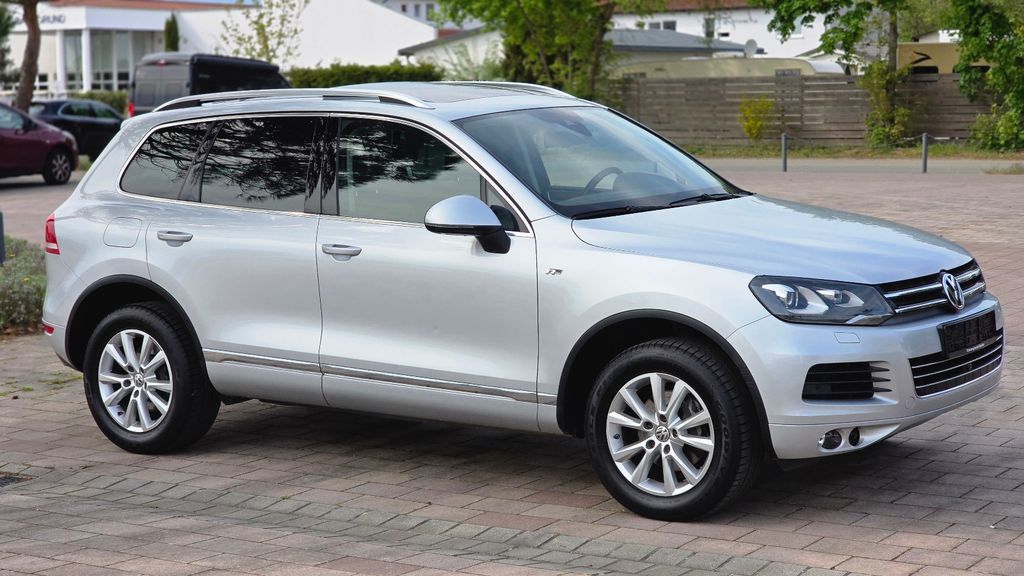 VW Touareg 167.200 km 18.500 &euro; Büttelborn 64572