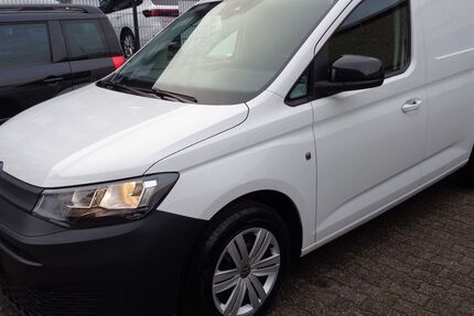 VW Caddy 138.128 km 18.500 &euro; Hamburg 22399