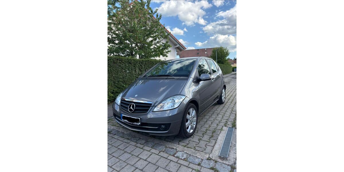Mercedes-Benz A 160 127.481 km 4.750 &euro; Mettenheim 84562