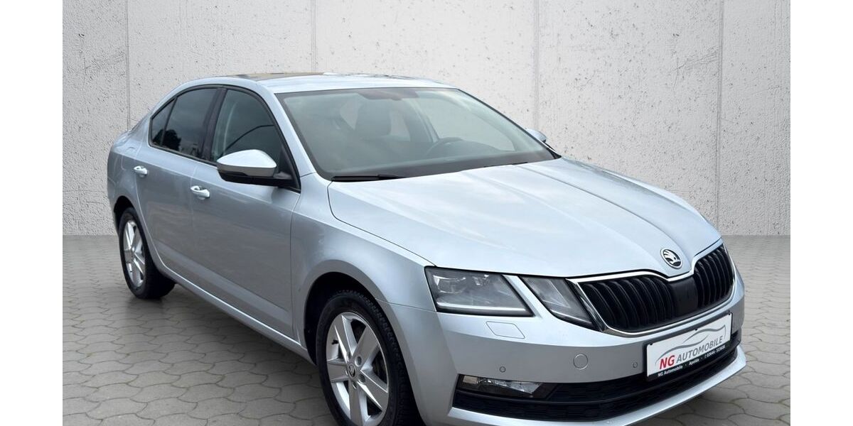 Skoda Octavia 111.500 km 13.990 &euro; Apolda 99510