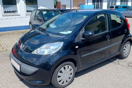 Peugeot 107 90.000 km 3.399 &euro; Wiggensbach bei Kempten/Allgäu 87487