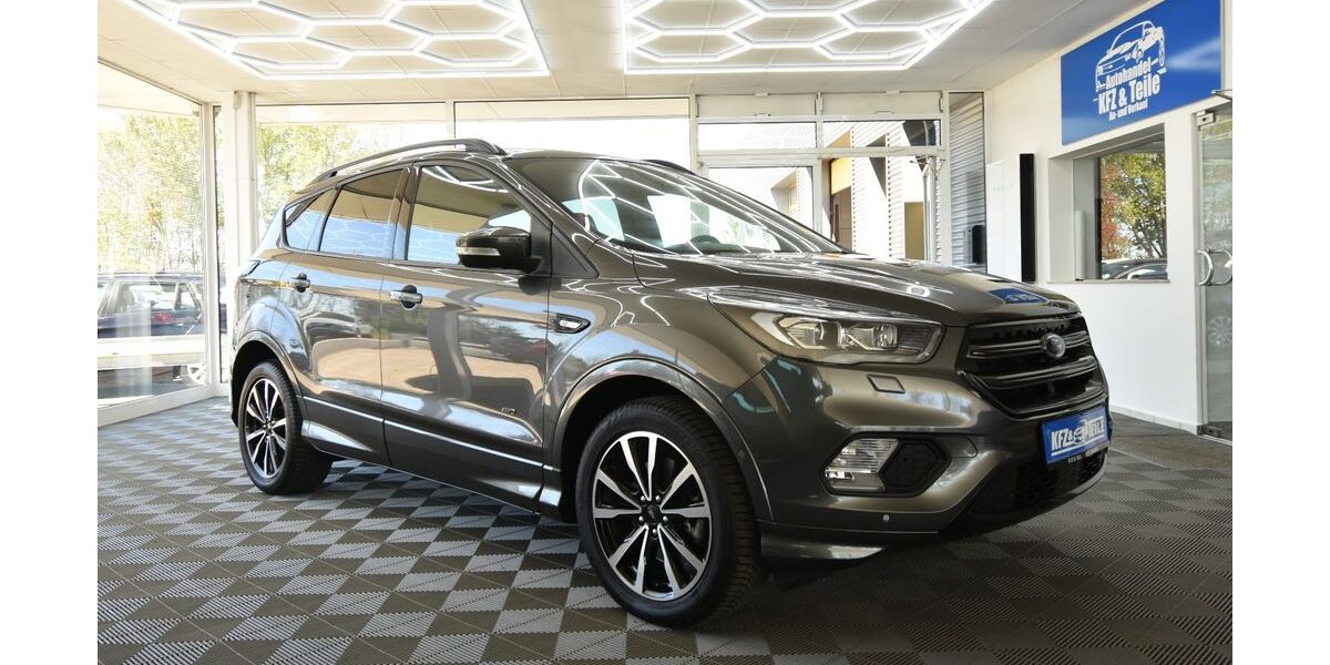 Ford Kuga 80.500 km 17.480 &euro; Erfurt 99092