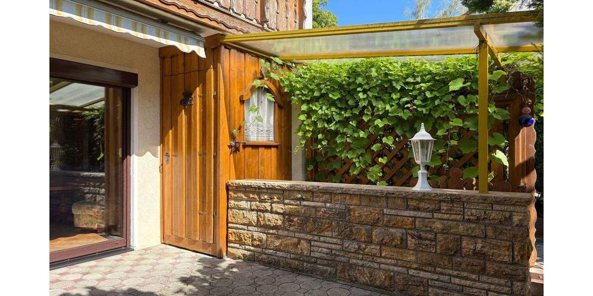 Reihenendhaus Reutlingen Orschel-Hagen - 4 Zimmer, 92 m&sup2;, 375.000&euro; | Angebot:24623620