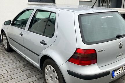 VW Golf 115.000 km 3.300 &euro; Mosbach 74821