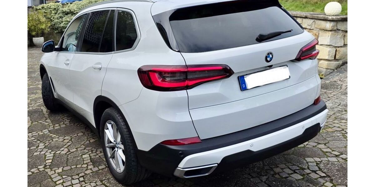 BMW X5 34.500 km 48.489 &euro; Rüthen 59602